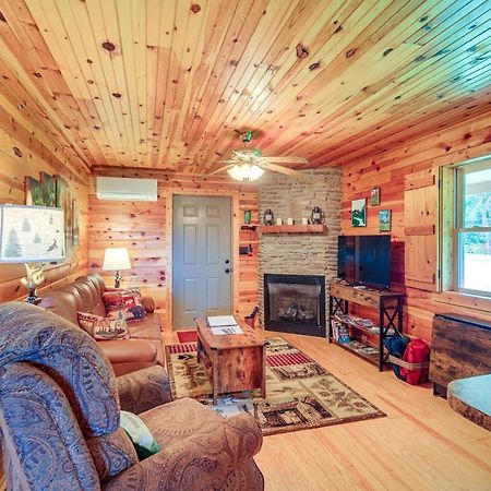 Sparta Blue Ridge Mountain Cabin With Views And Hot Tub מראה חיצוני תמונה