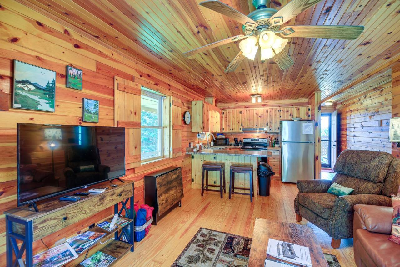 הוילה Sparta Blue Ridge Mountain Cabin With Views And Hot Tub מראה חיצוני תמונה